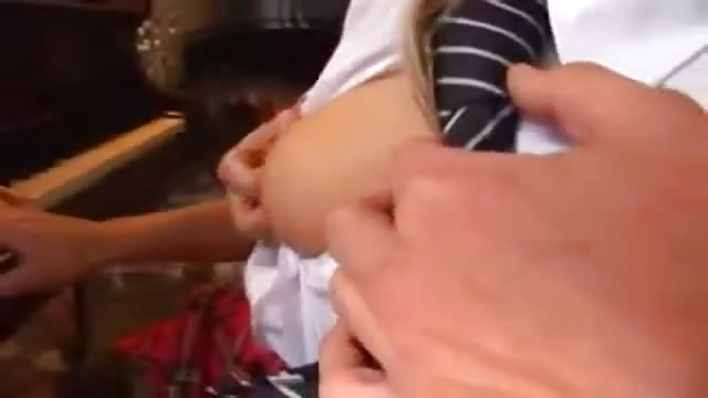 Slutty Blonde Wants Anal Porndroids