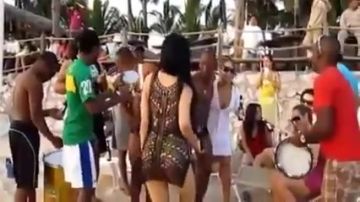 Thai beach party gets naughty